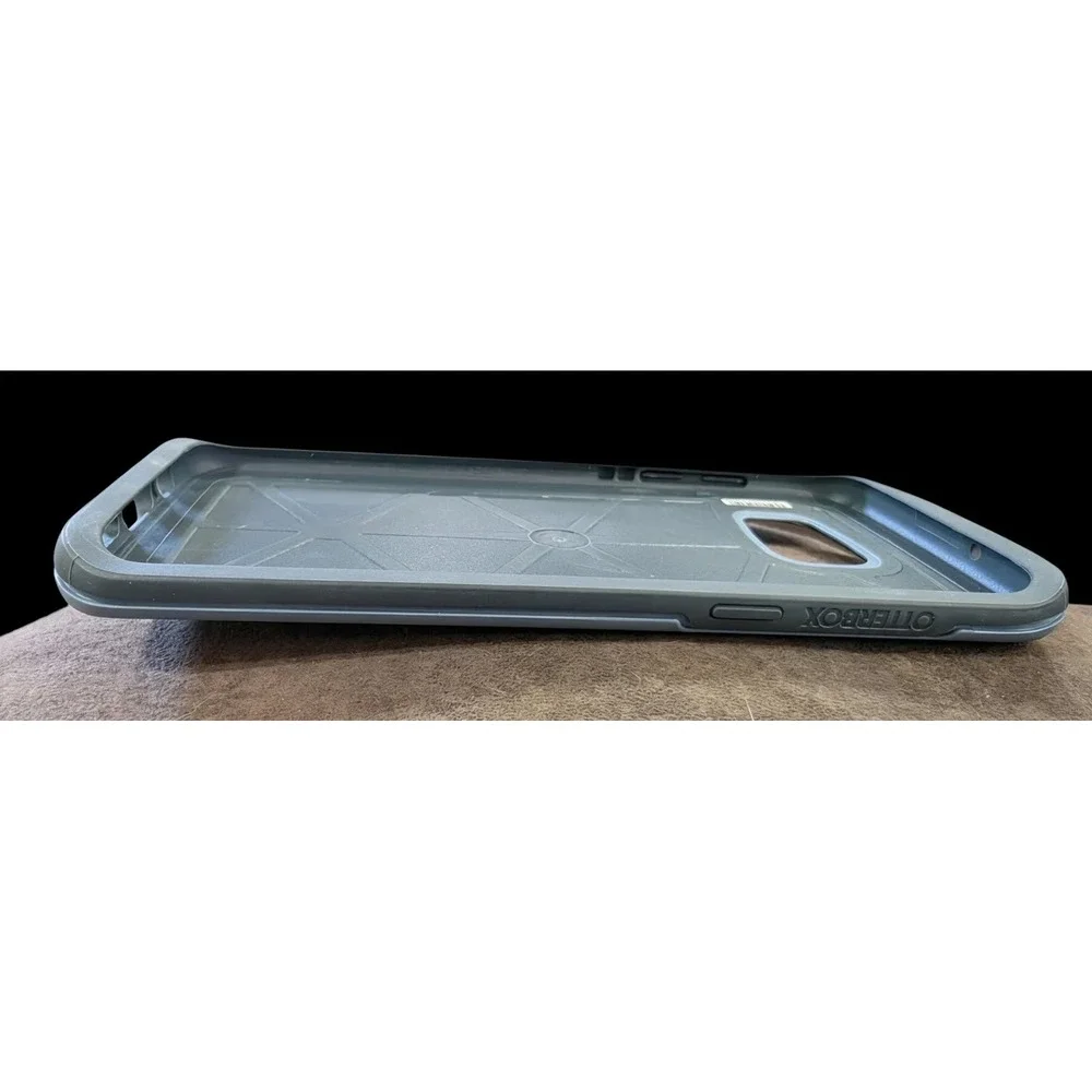 OtterBox Symmetry Series Sleek Protection Phone Case for Samsung Galaxy S7 Edge